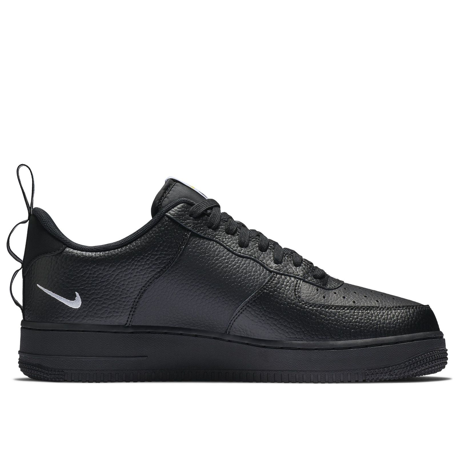  Nike Air Force 1 07 LV8 Utility